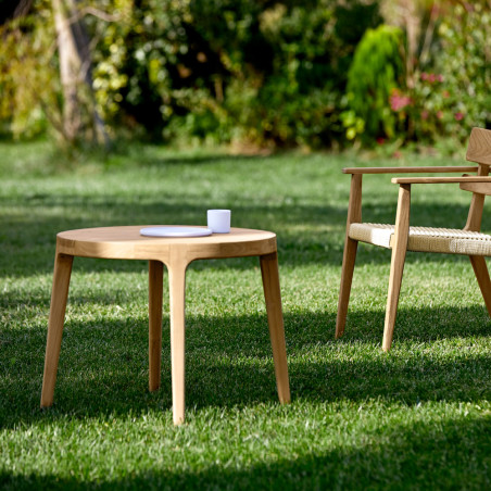 Point Outdoor Round Side Table | 2 Teak Finishes